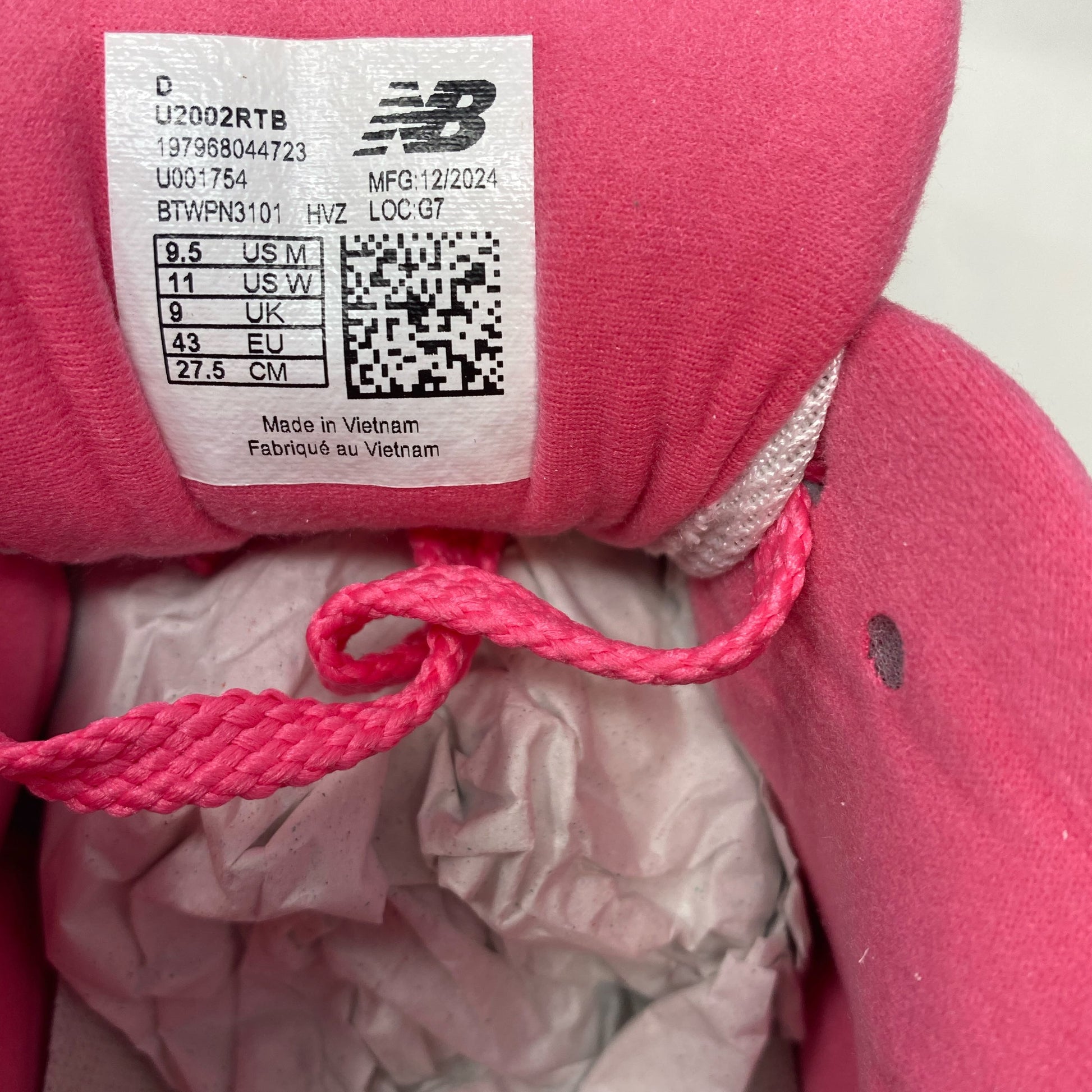 Serial #/Tag-LPNNF64FTBKMN