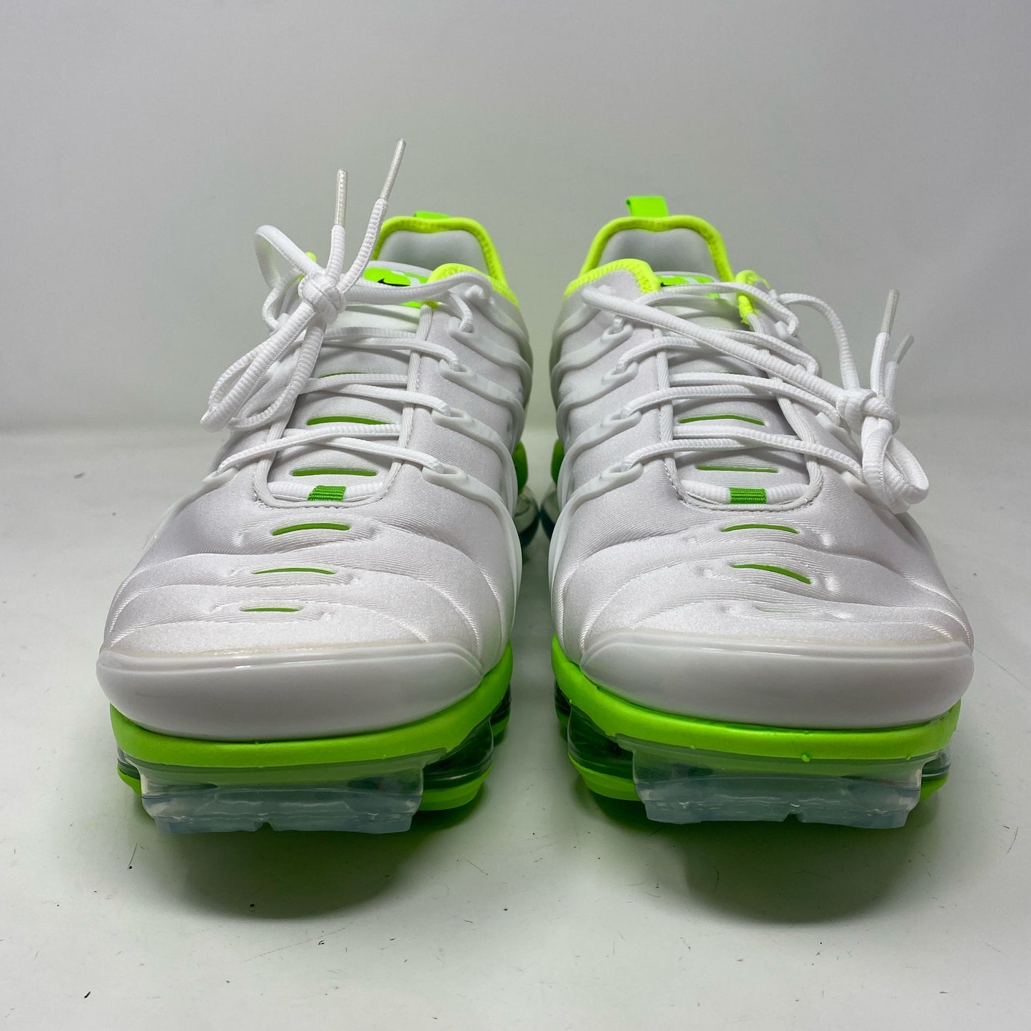 Left-UNT680916SHU