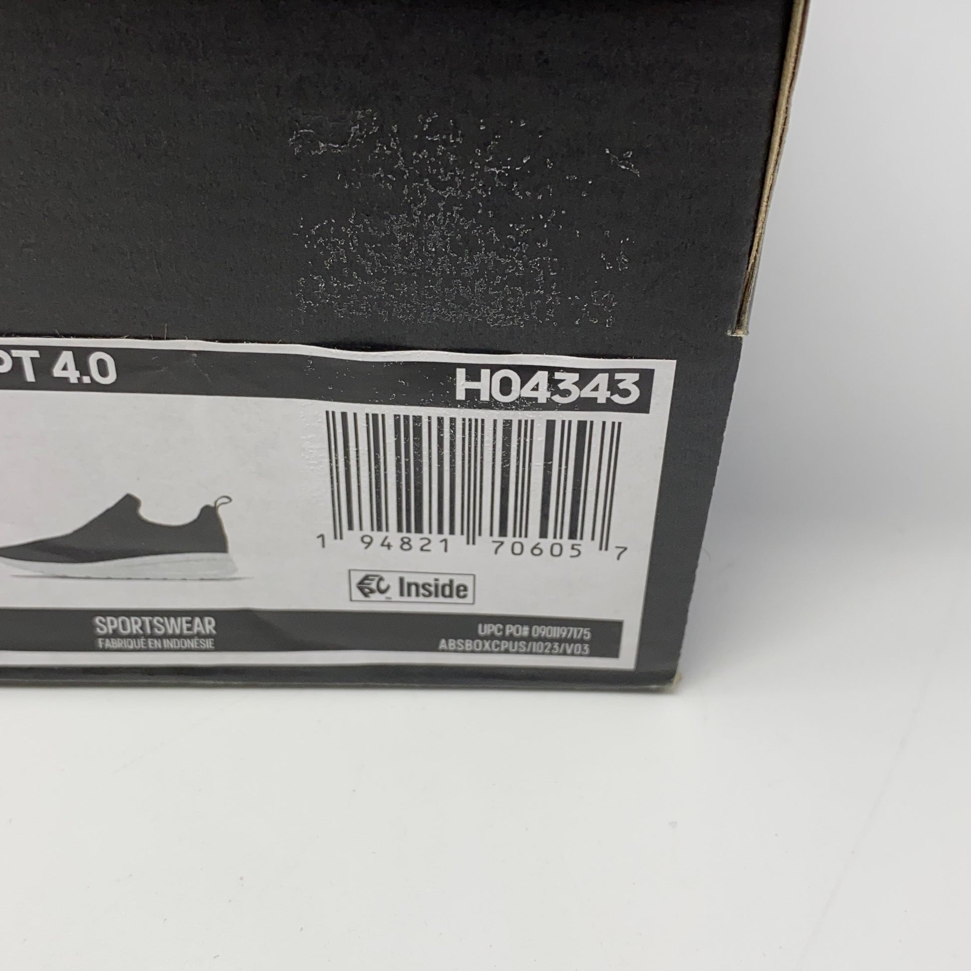 Serial #/Tag-UNT453366UR5