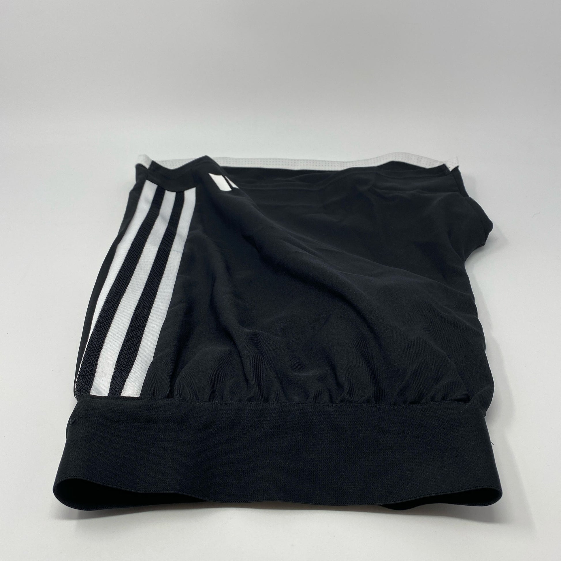 Back-UNT9169677Q8