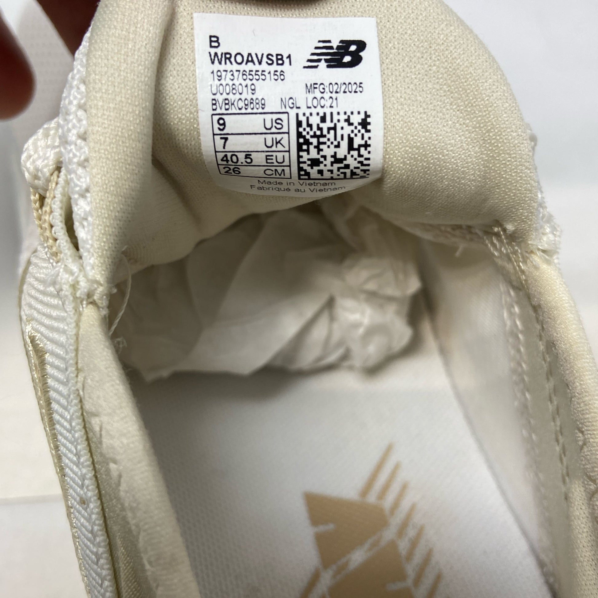 Serial #/Tag-LPNNB62XHSTZK