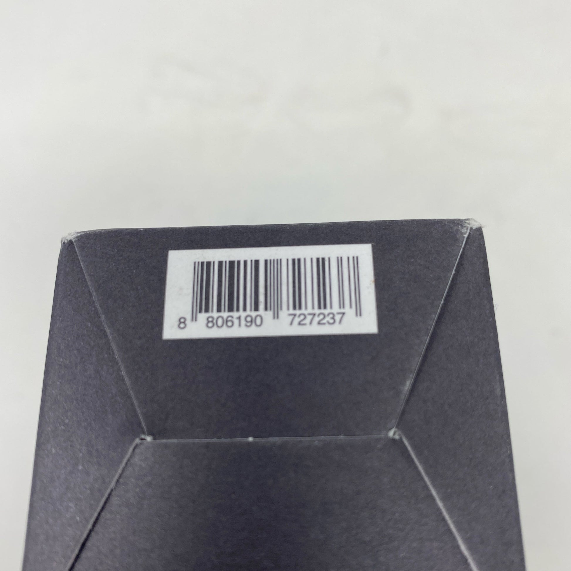 Serial #/Tag-UNT942580ZHI