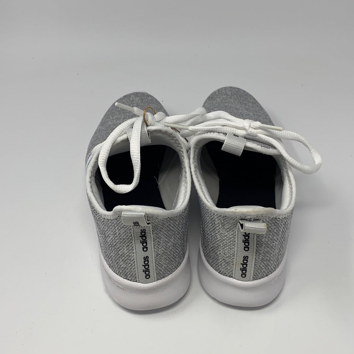 Right-UNT785631IV0