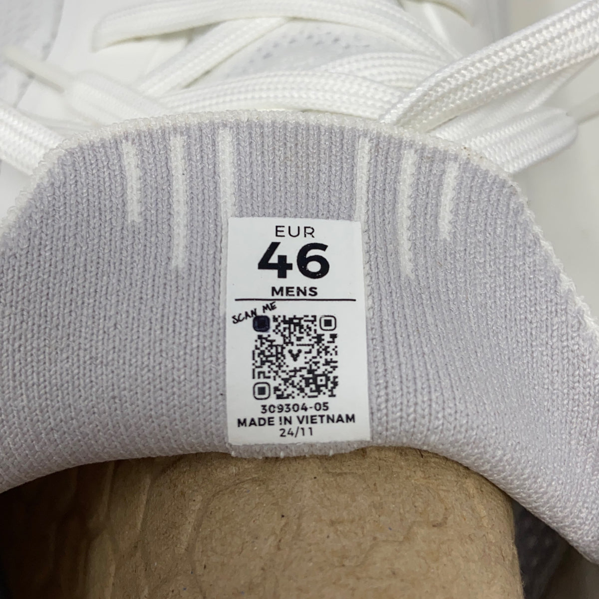Serial #/Tag-UNT276768YSS