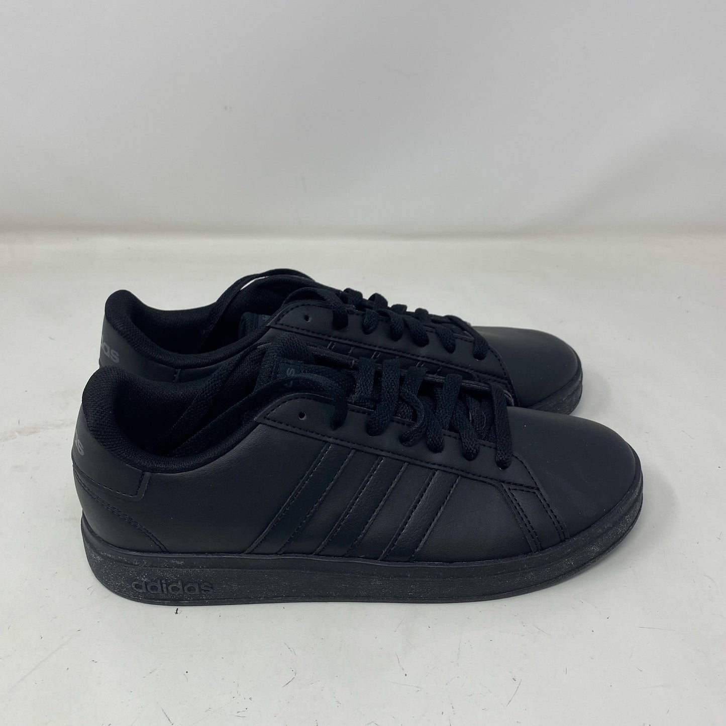 Front-UNT05824976Y