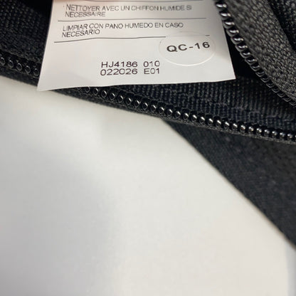 Serial #/Tag-UNT772708Q2M