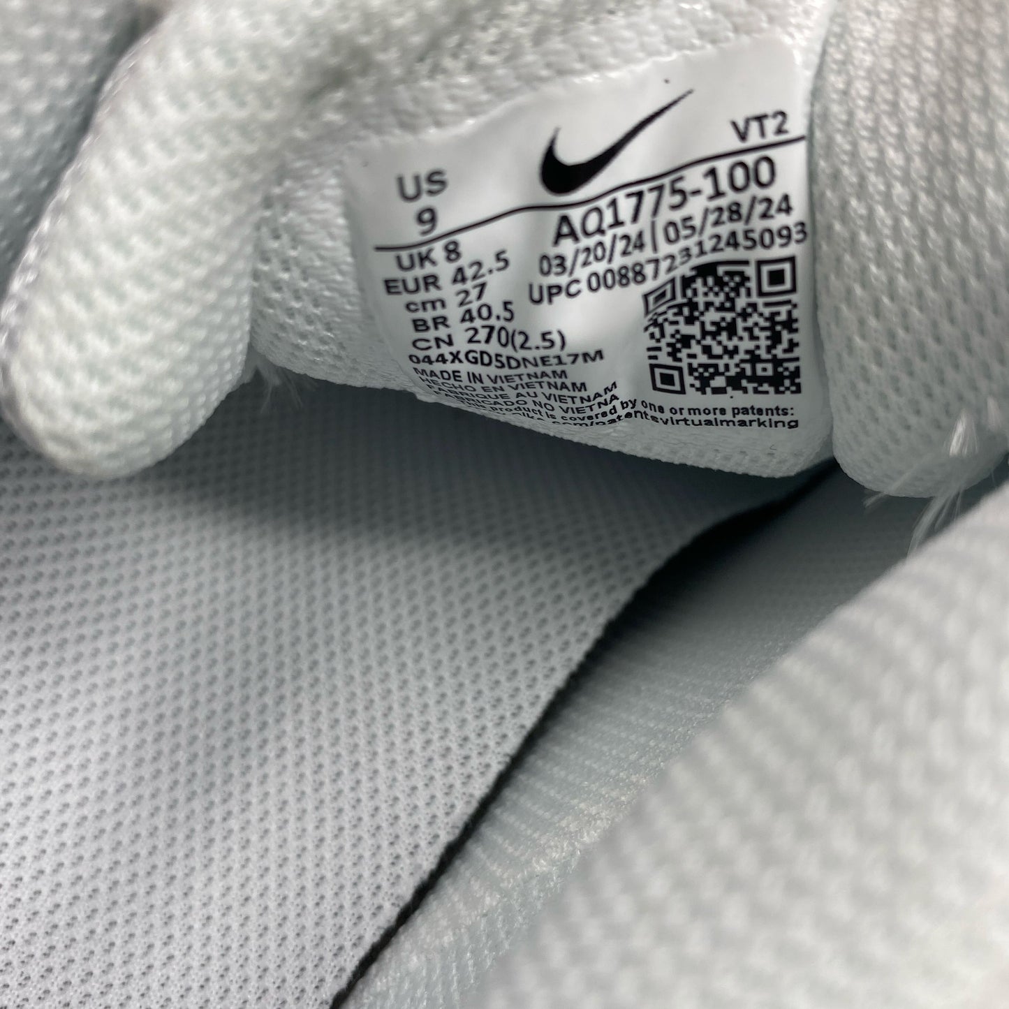 Serial #/Tag-UNT284511EW1