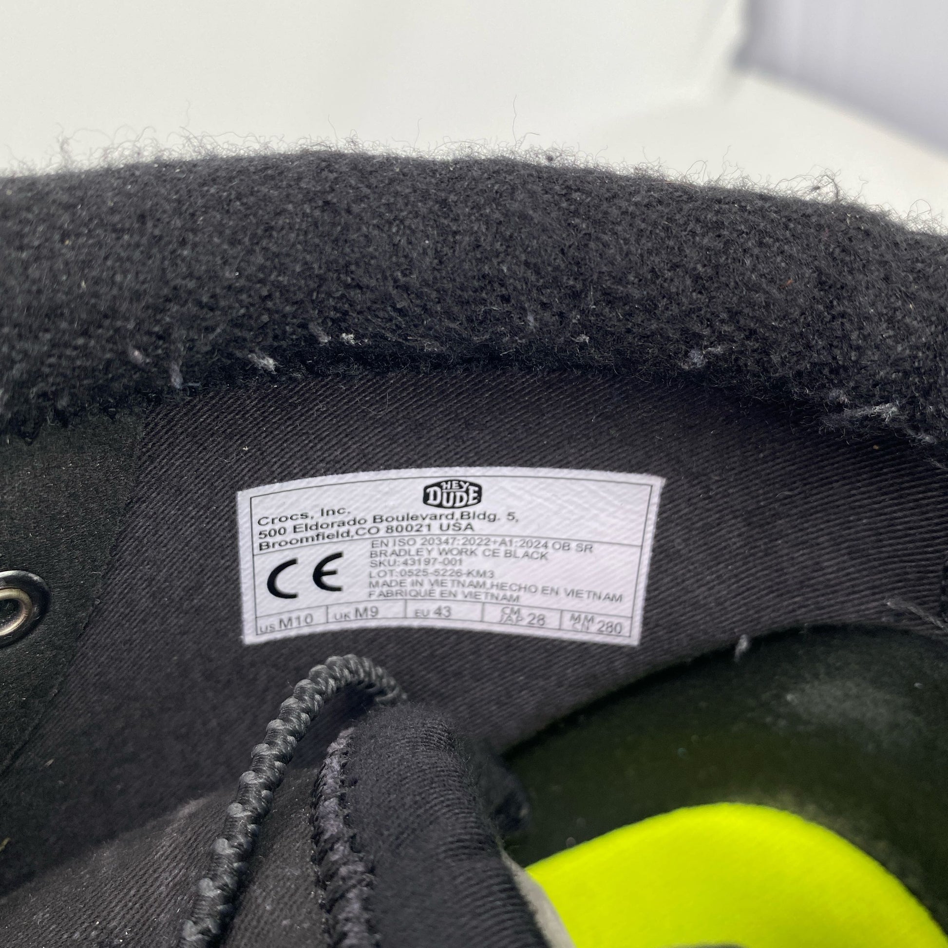 Serial #/Tag-UNT378905LYD