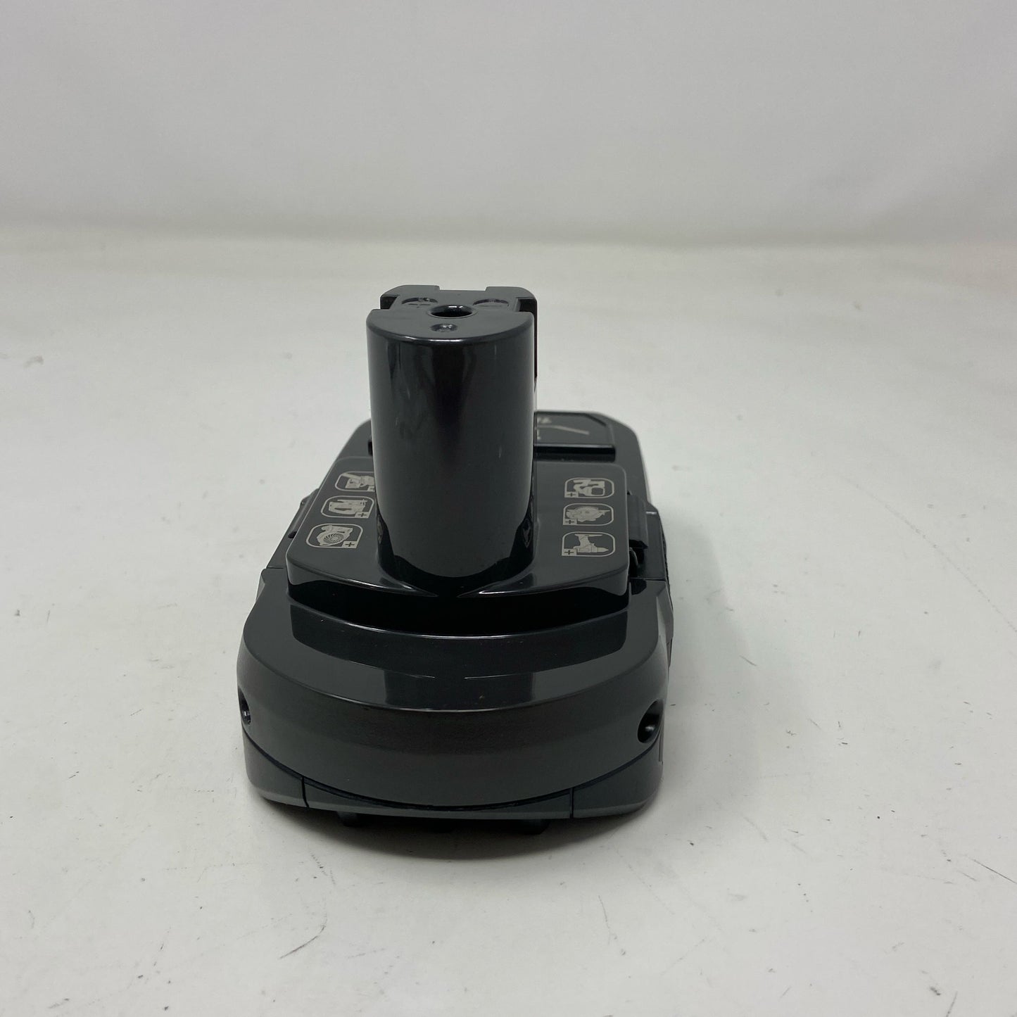 Front-UNT206088D59