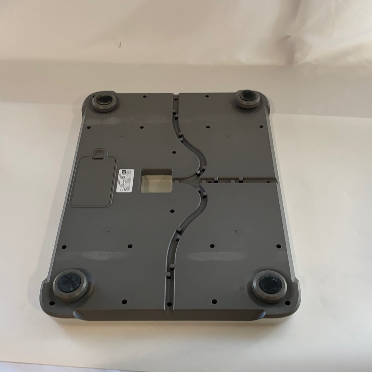 Bottom-UNT475777ZF9