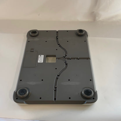 Bottom-UNT475777ZF9