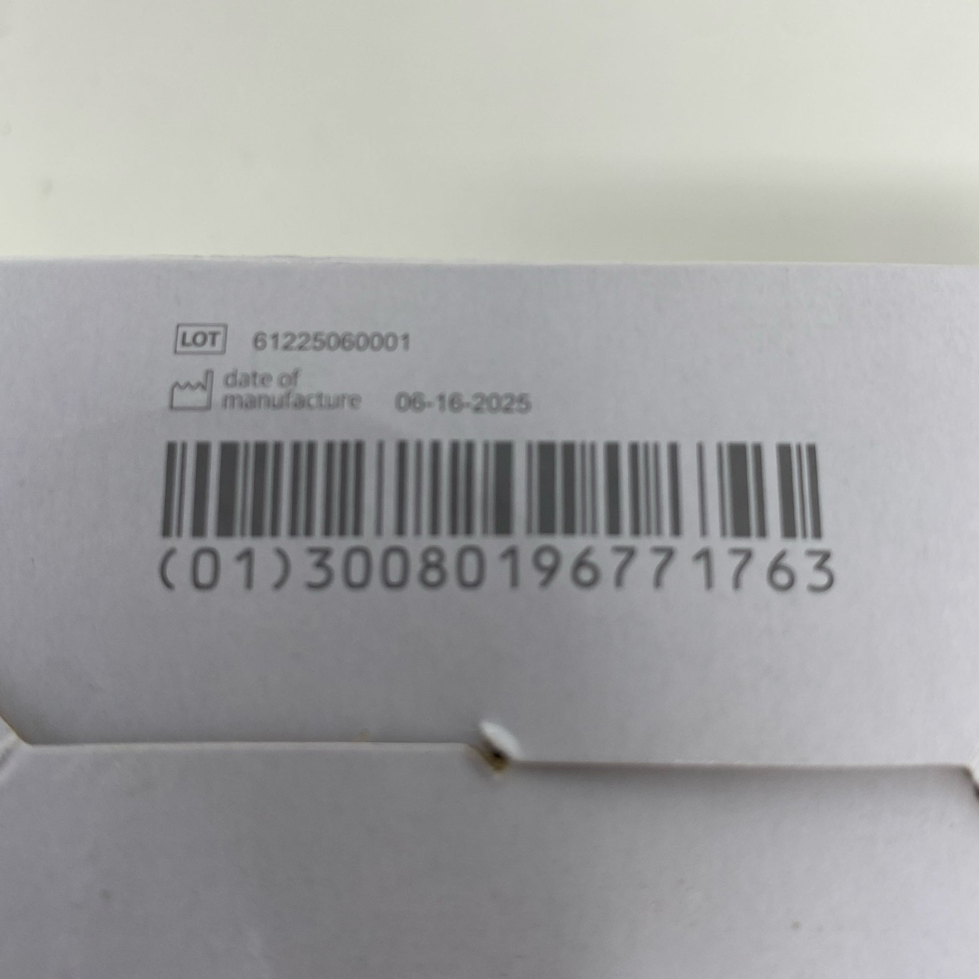 Serial #/Tag-LPNNB66R2ZDZY