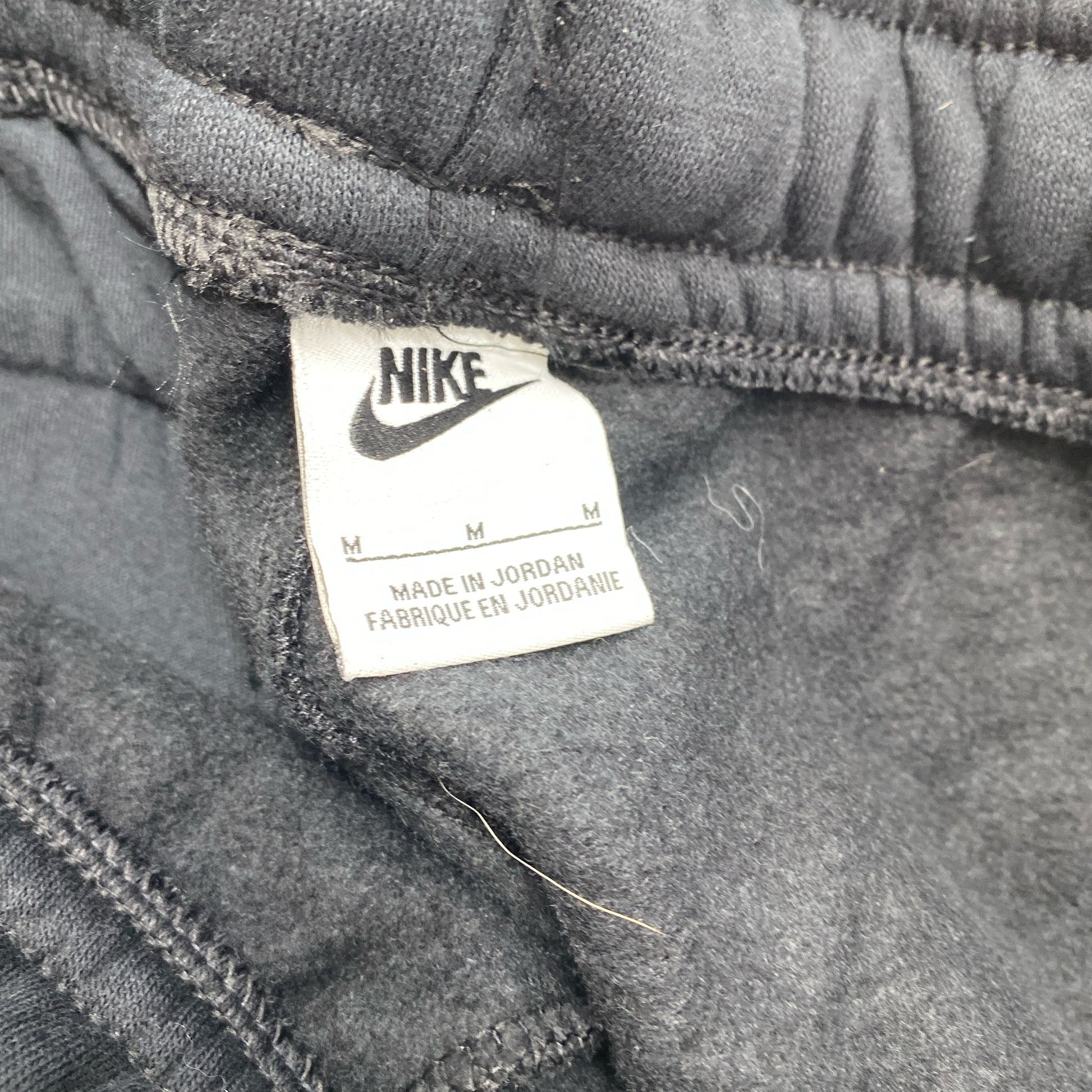Serial #/Tag-LPNND6894L4PK