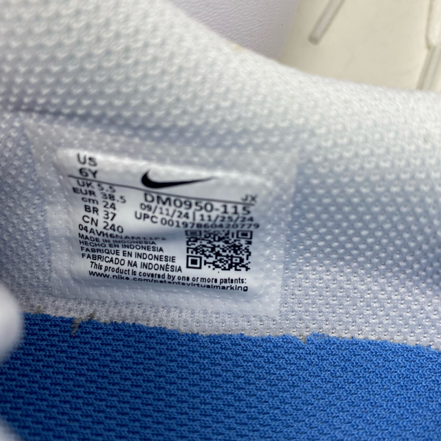 Serial #/Tag-UNT719916J0V