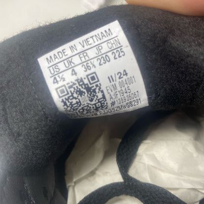Serial #/Tag-UNT116483W1A