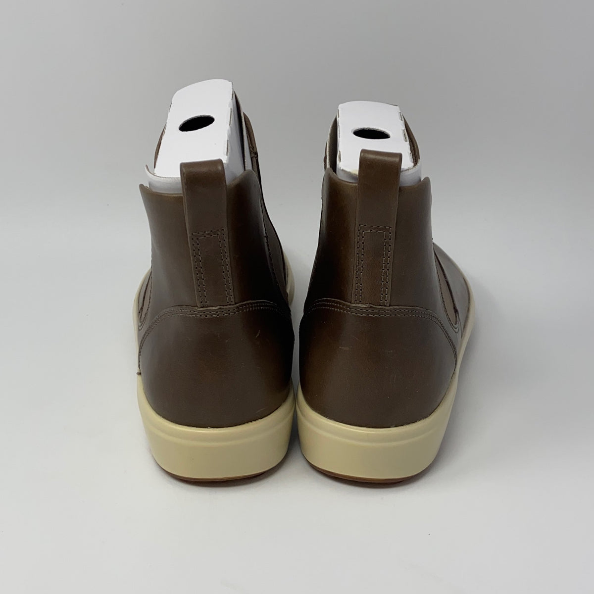 Left-UNT594406ECK