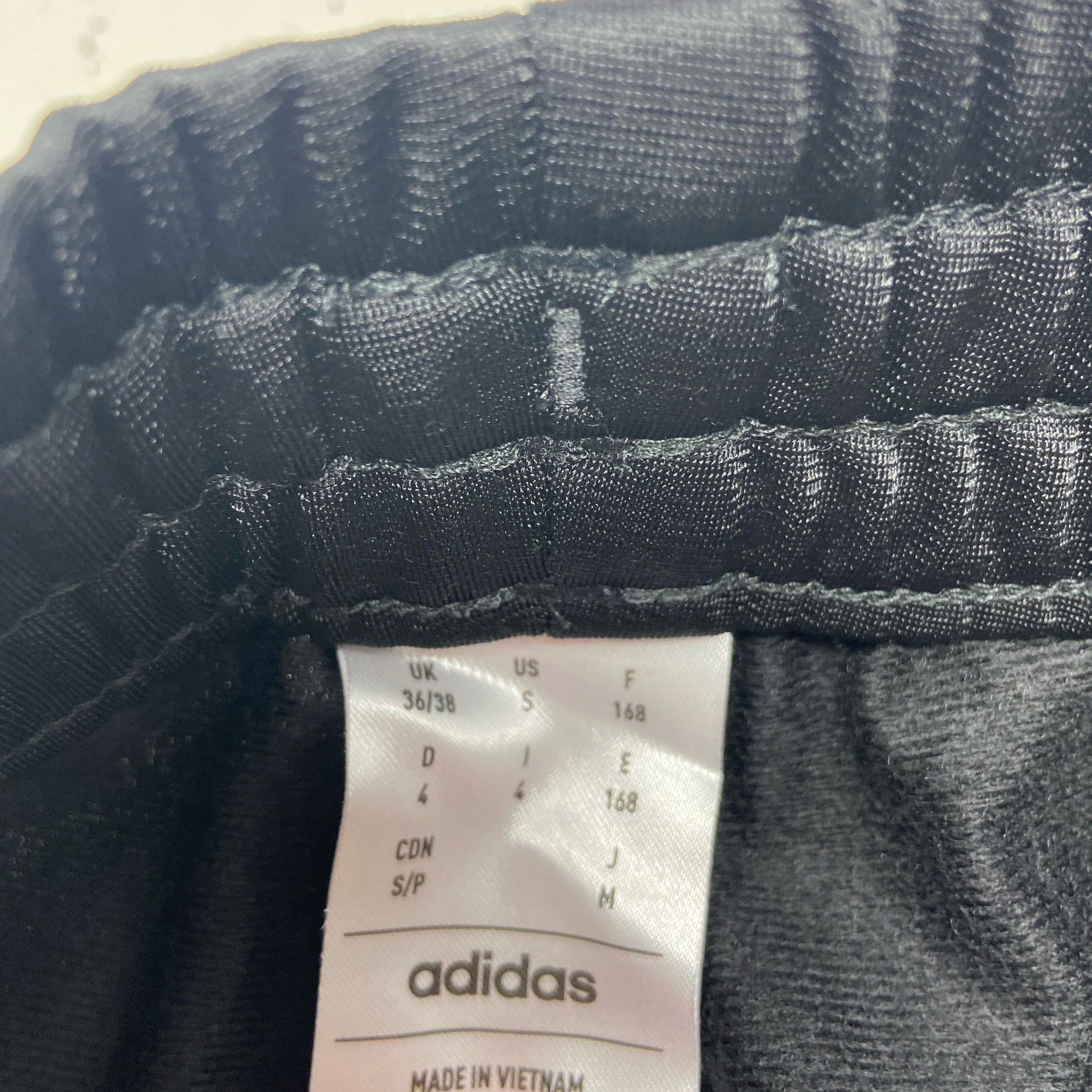Serial #/Tag-UNT479825AKD