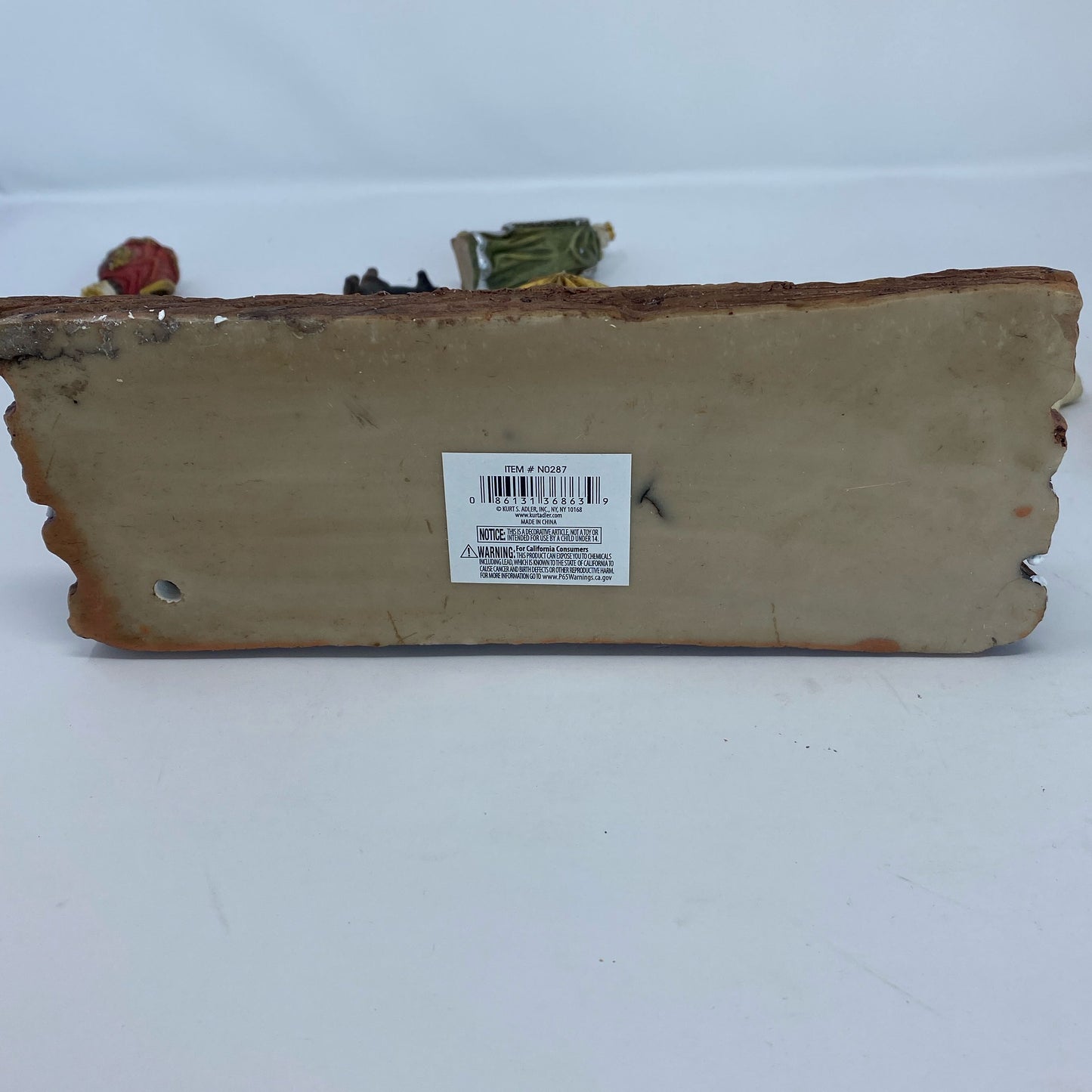 Bottom-LPNAC637331171