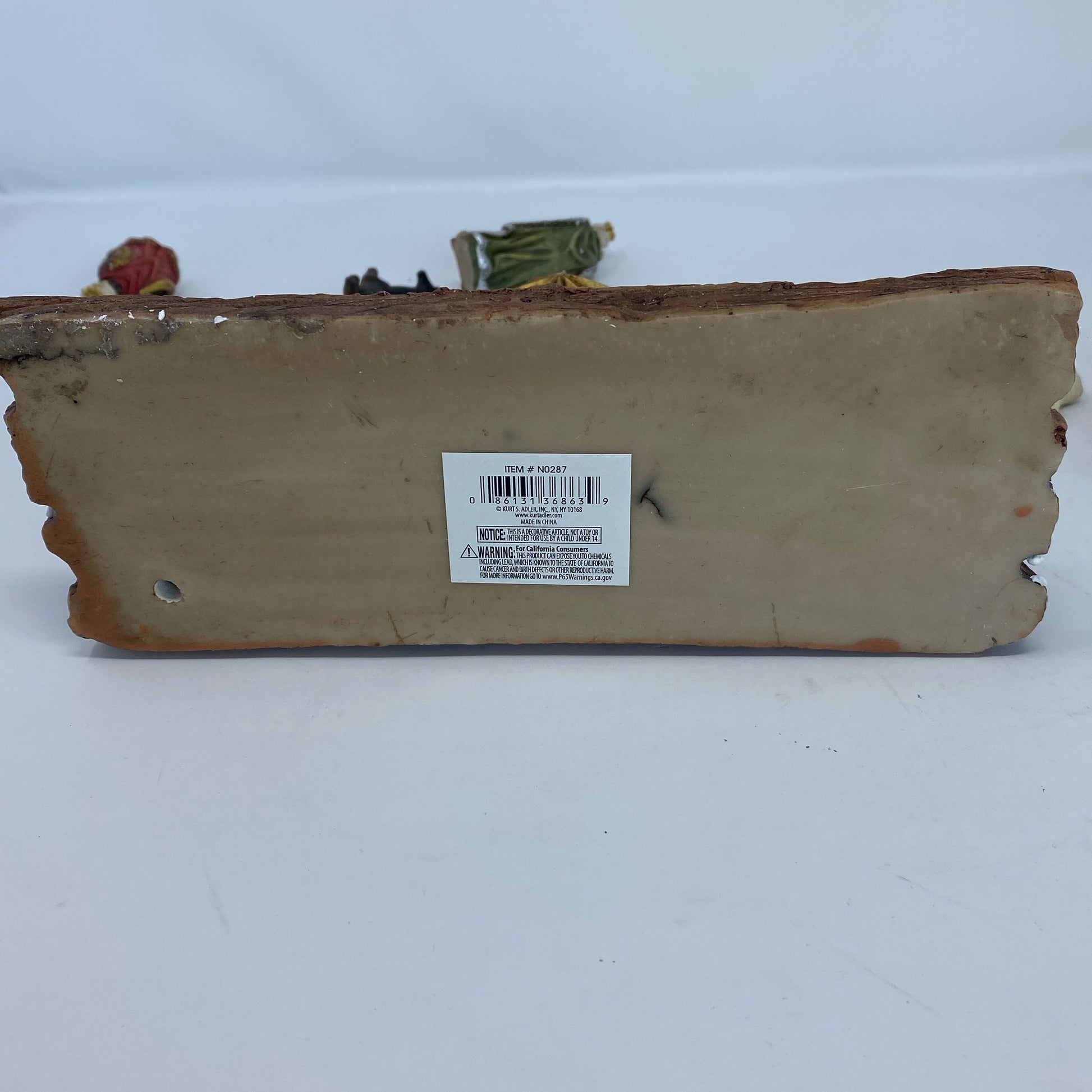 Bottom-LPNAC637331171