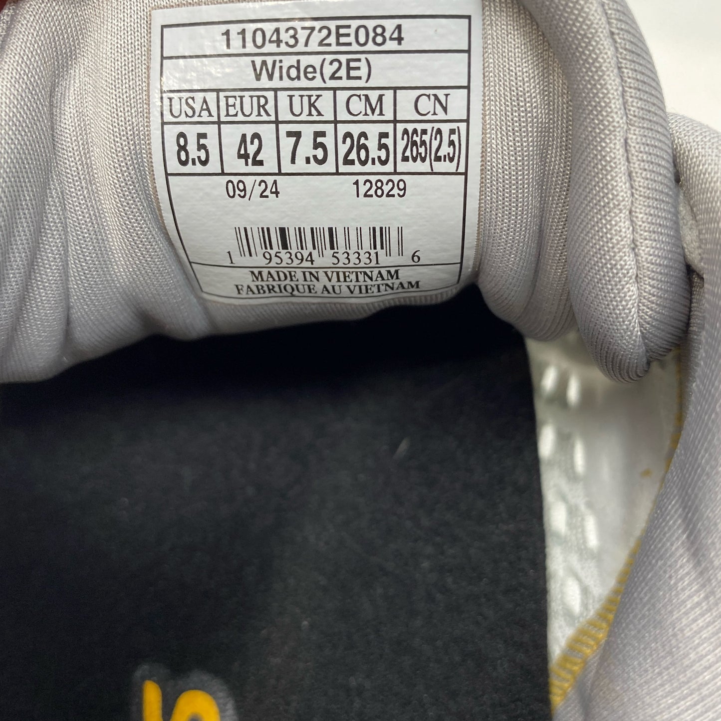 Serial #/Tag-UNT744372L2D