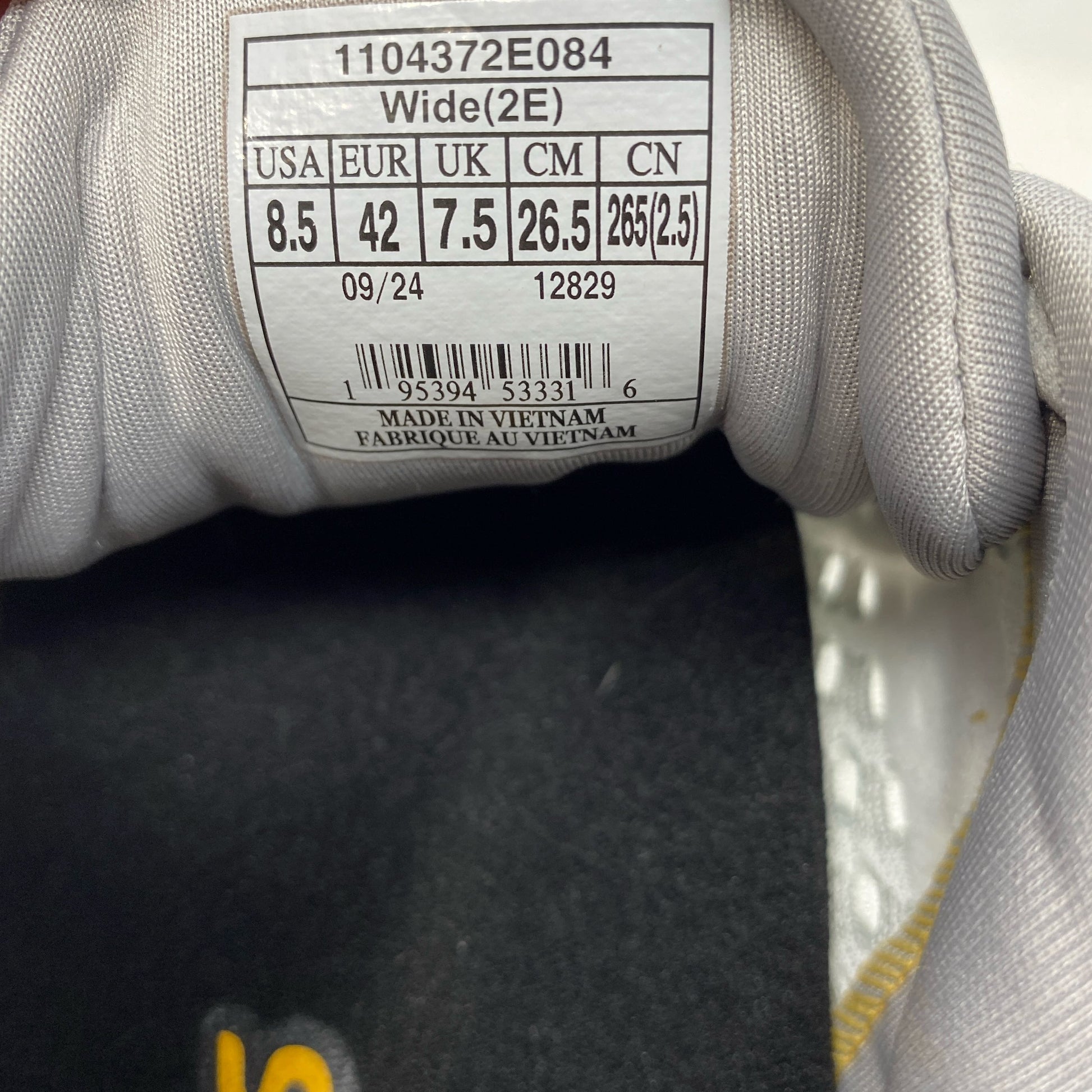 Serial #/Tag-UNT744372L2D