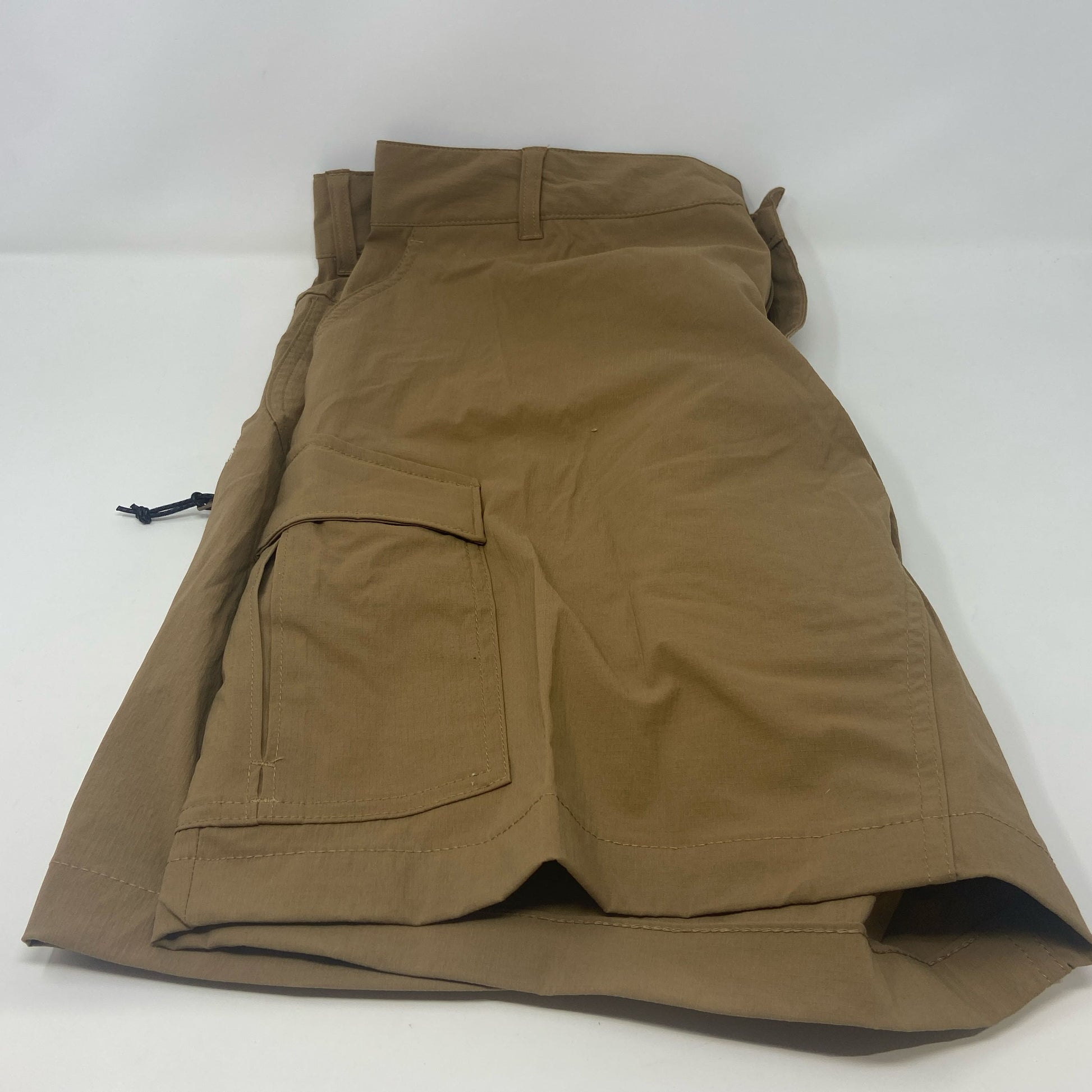 Back-UNT016403N8W