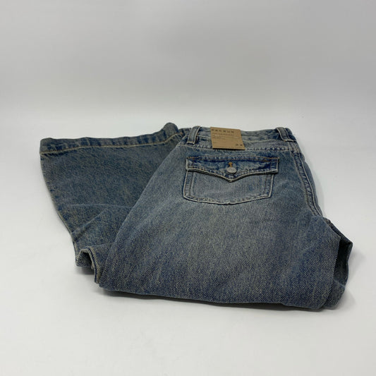 Front-UNT6530385J6