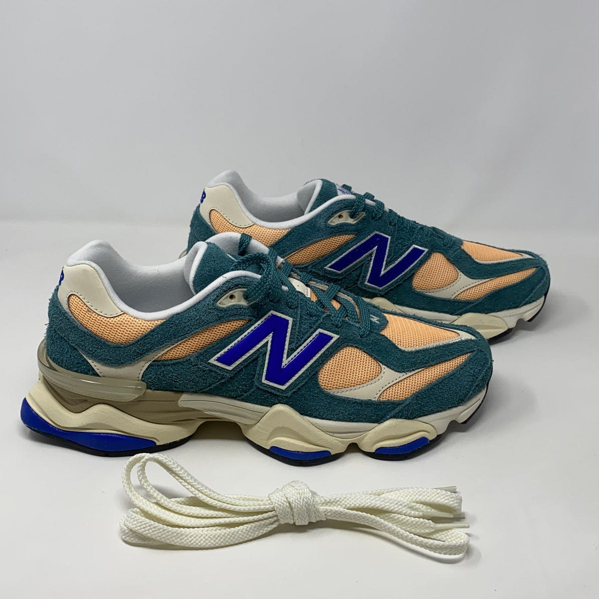 Front-UNT941029BJX