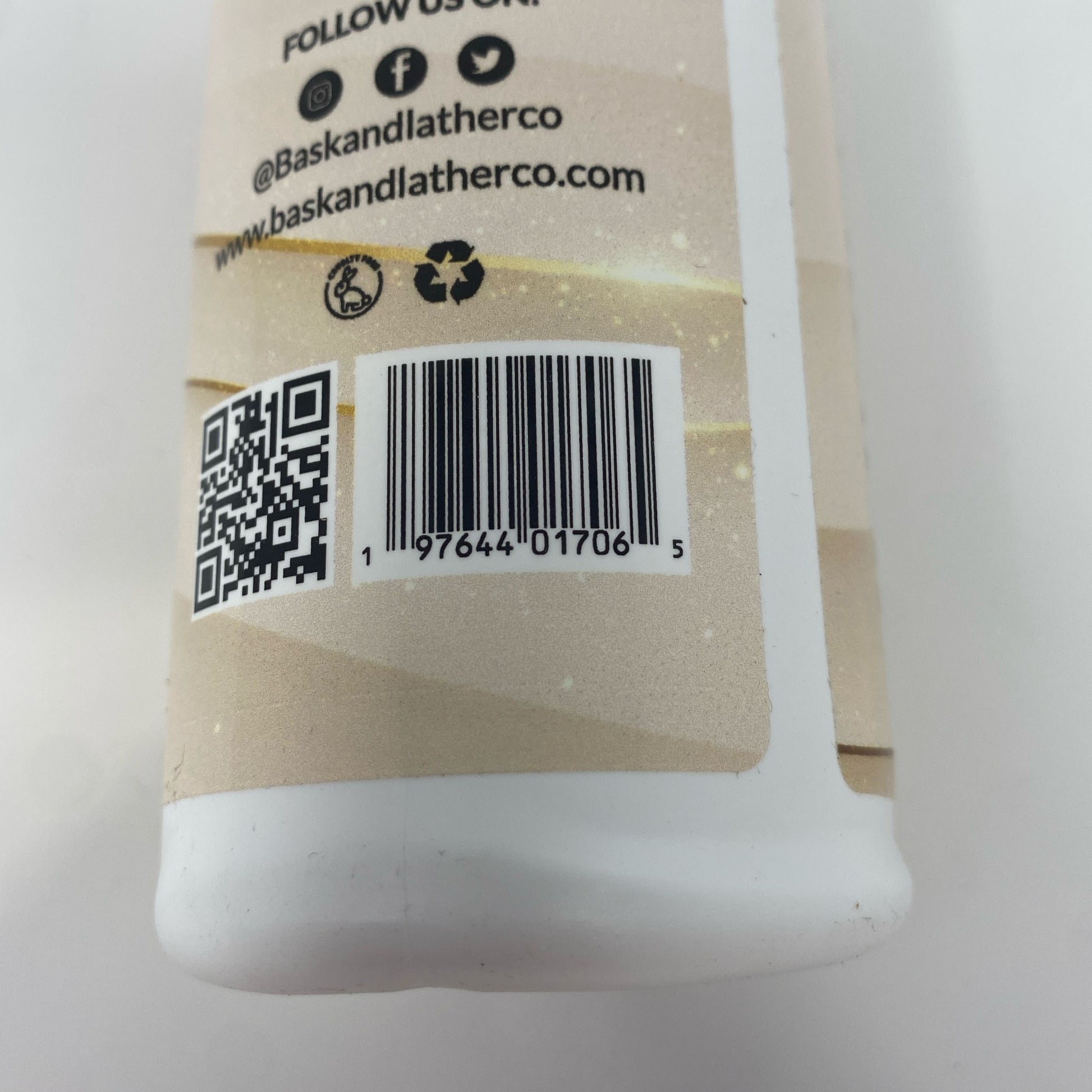 Serial #/Tag-UNT416191W9Y