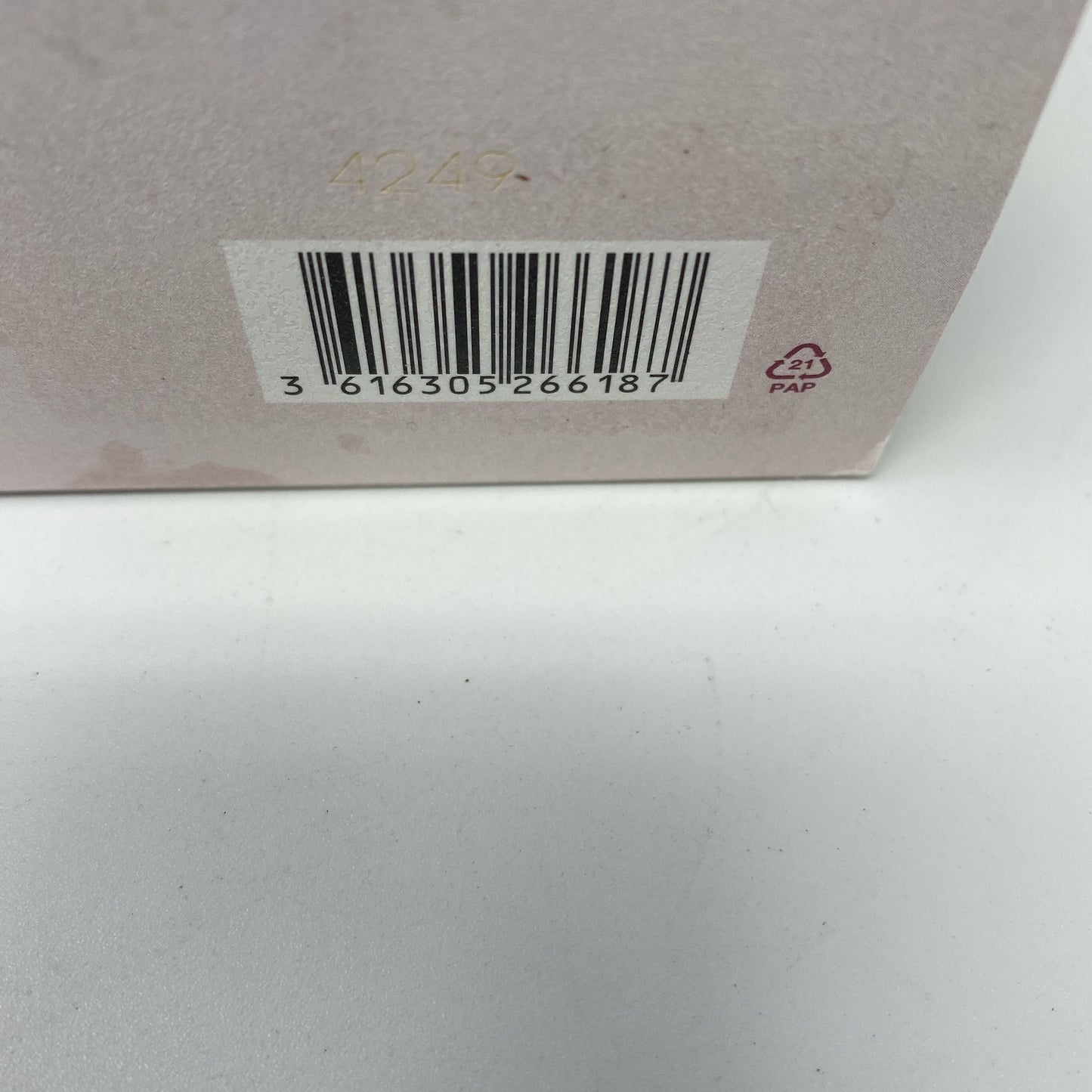 Serial #/Tag-UNT686166T90