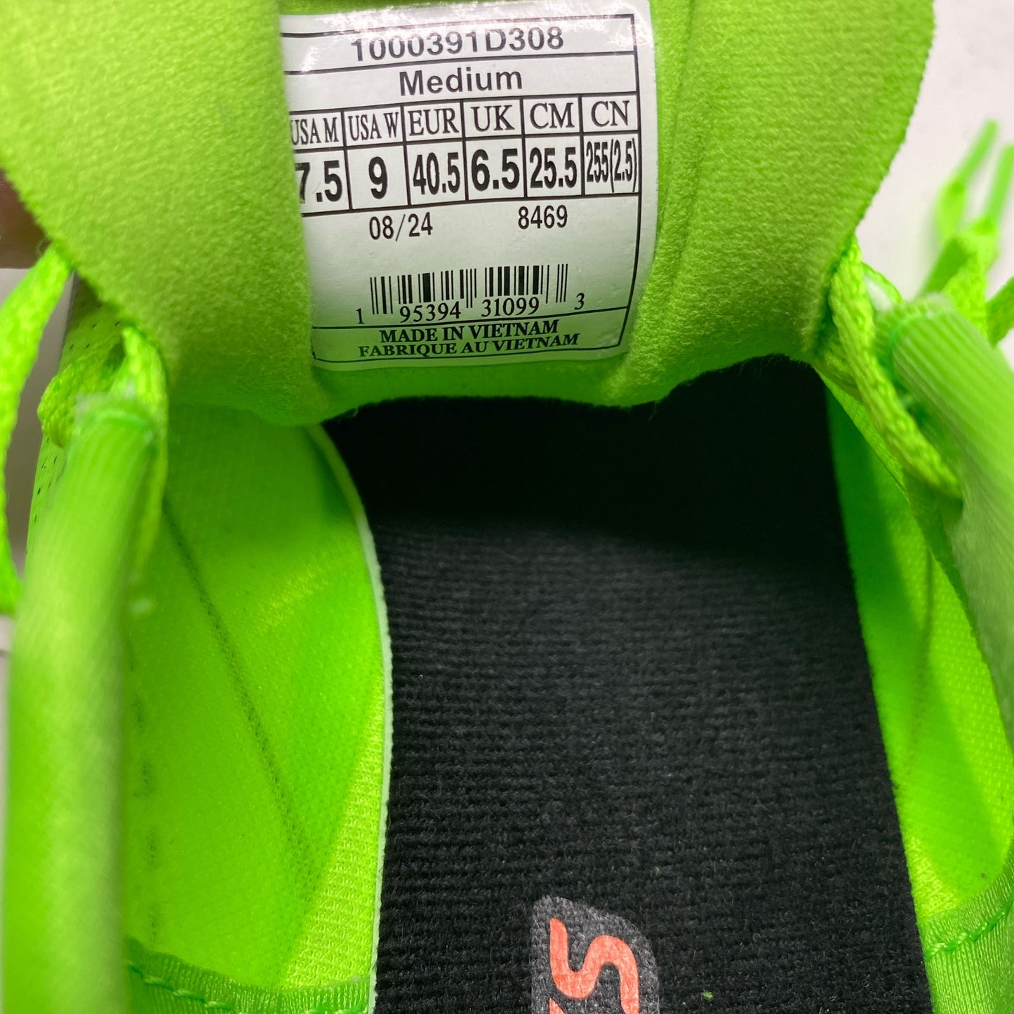 Serial #/Tag-LPNND67L4CBLG