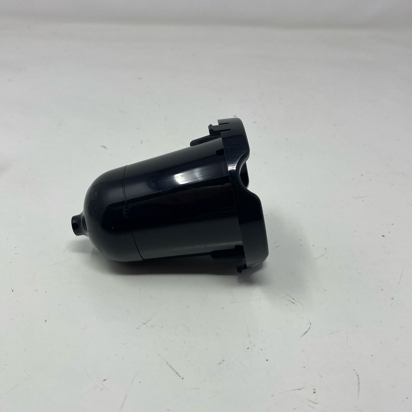 Front-UNT562052ZMZ