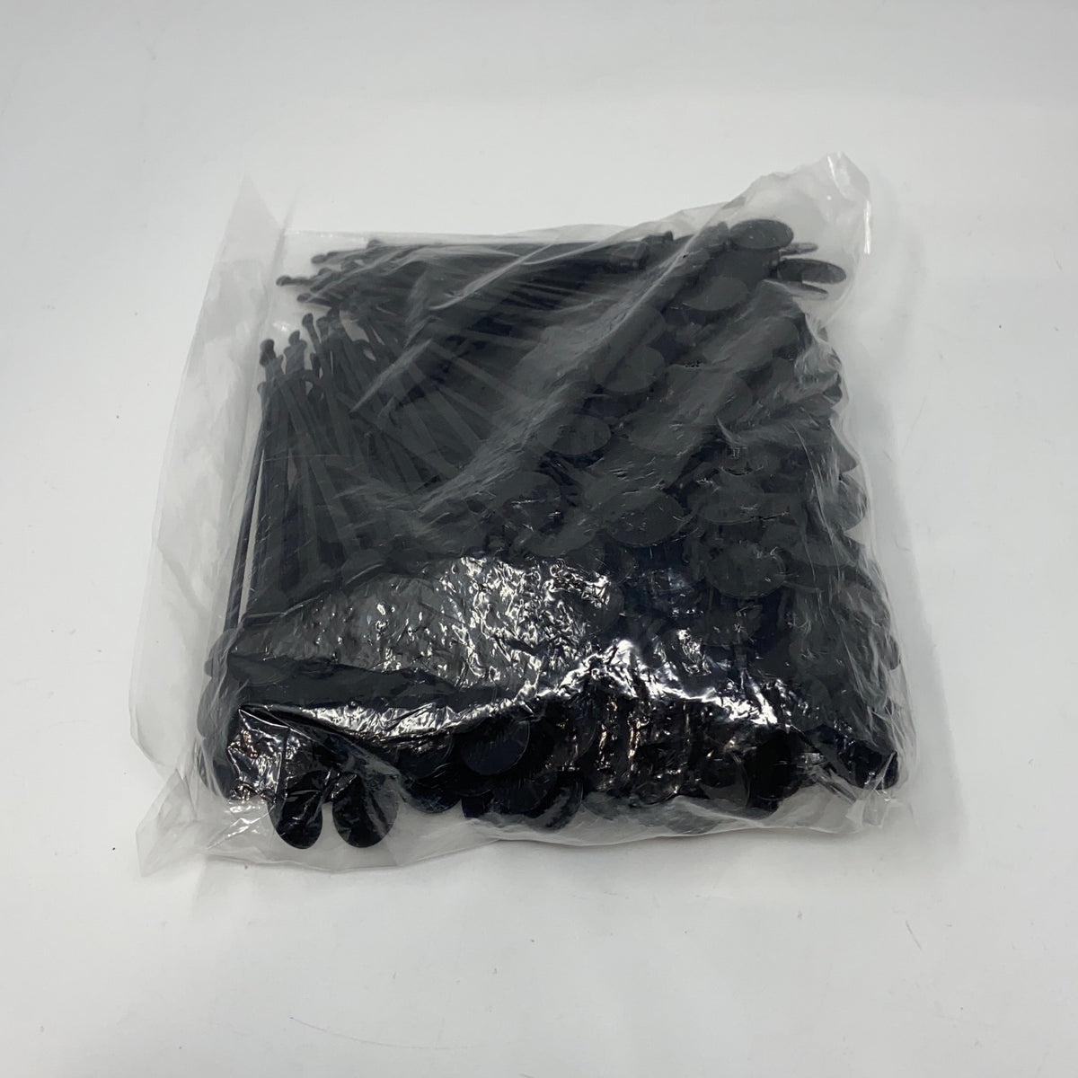 Right-UNT693899PC8M