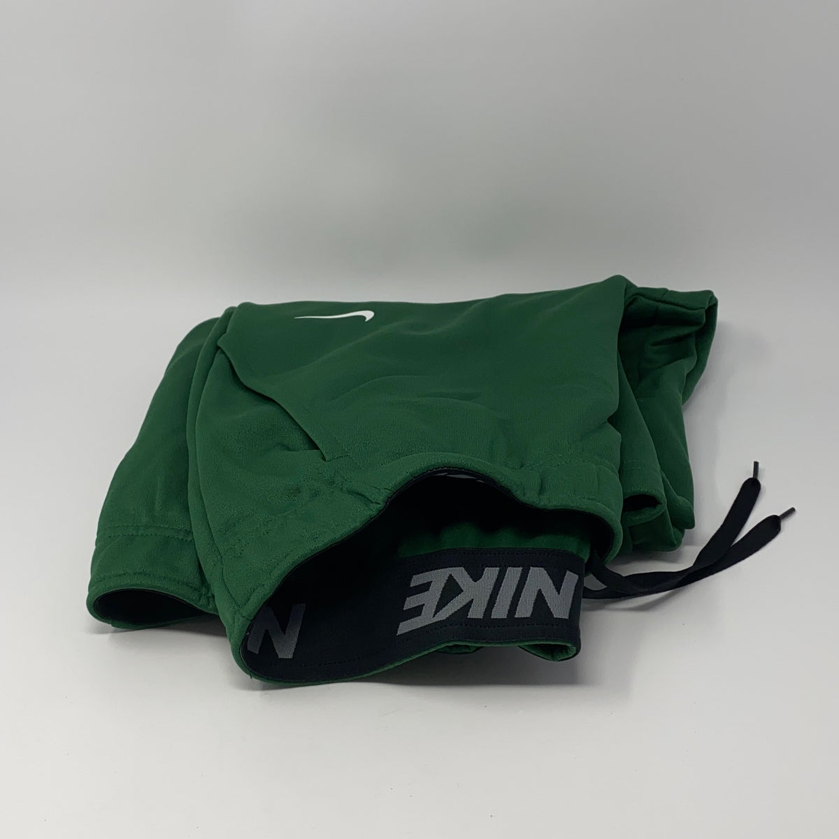 Back-UNT896828UIL