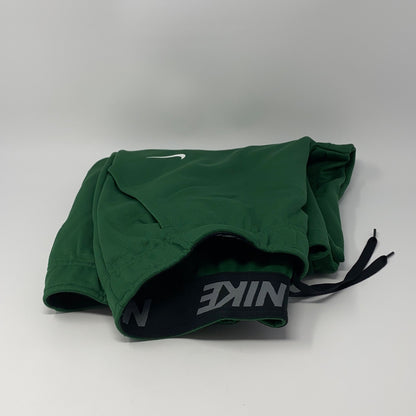 Back-UNT896828UIL