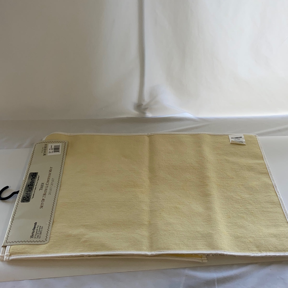 Back-UNT692529T6X