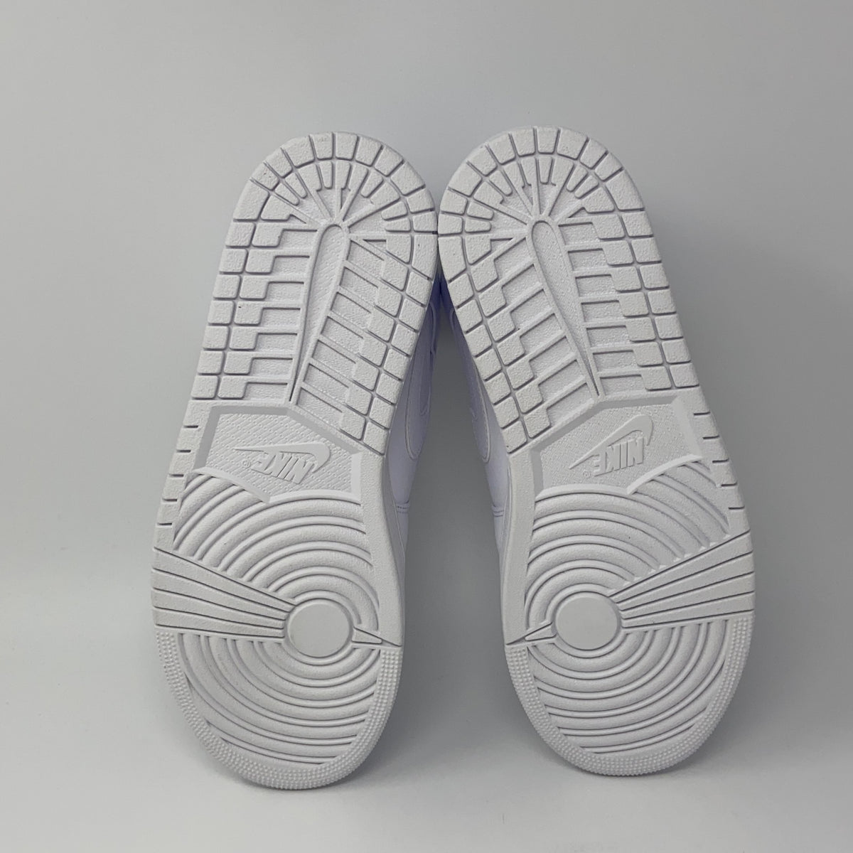 Bottom-UNT357302W1M