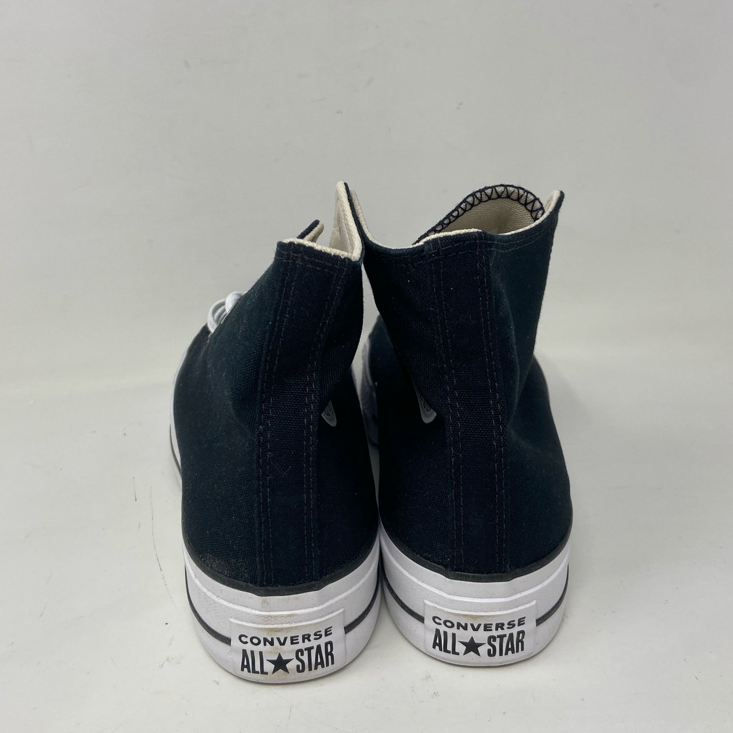 Right-UNT419984NY8