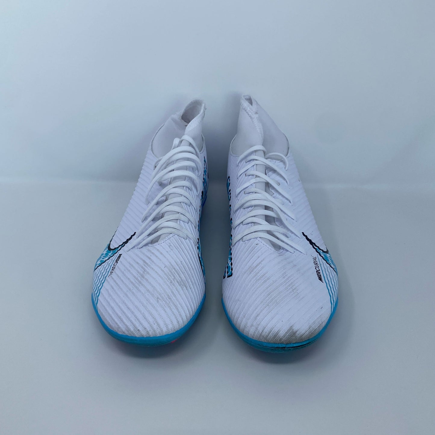 Left-LPNNB6R3RHGD9