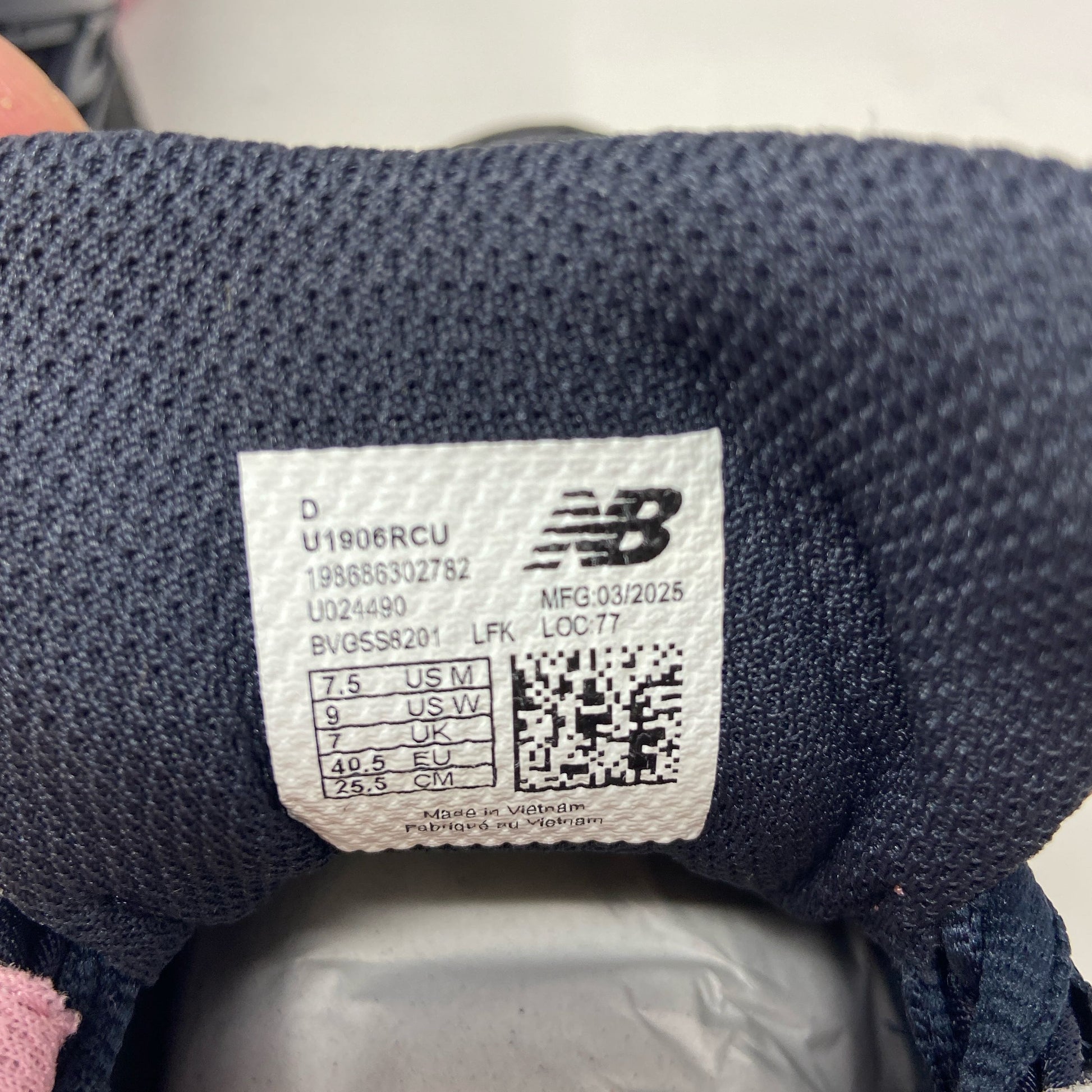 Serial #/Tag-UNT916008T6E