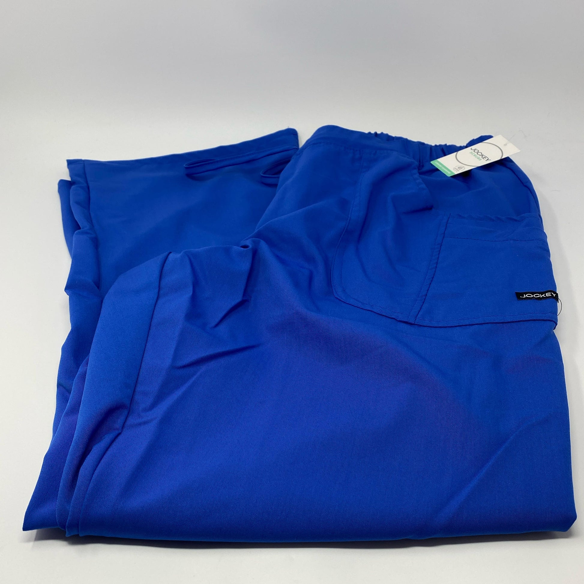 Front-UNT332339NR8