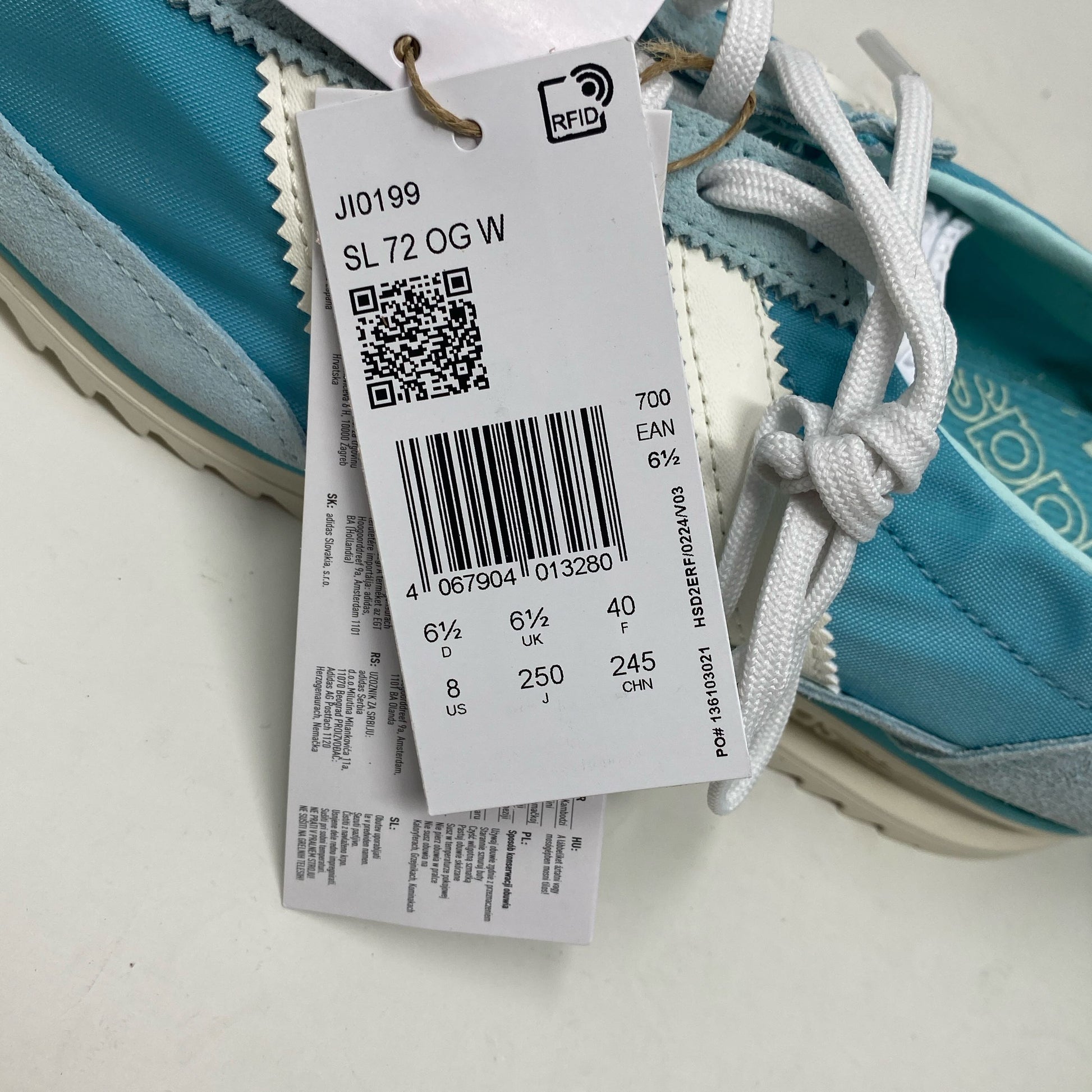 Serial #/Tag-UNT158920VJP
