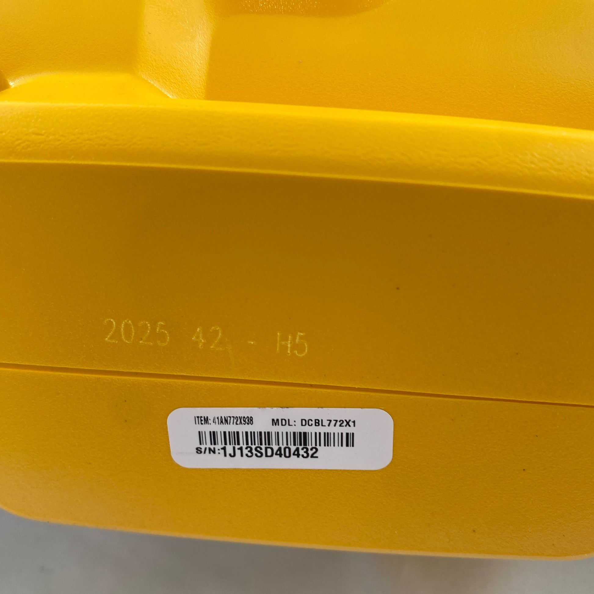 Serial #/Tag-LPNND6DHFLTVT