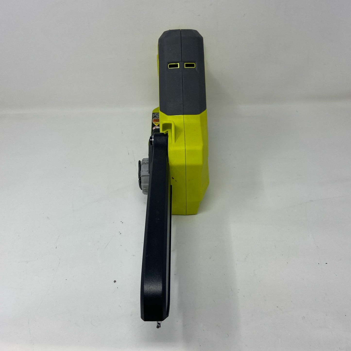 Left-LPNNA6KM13TJ6