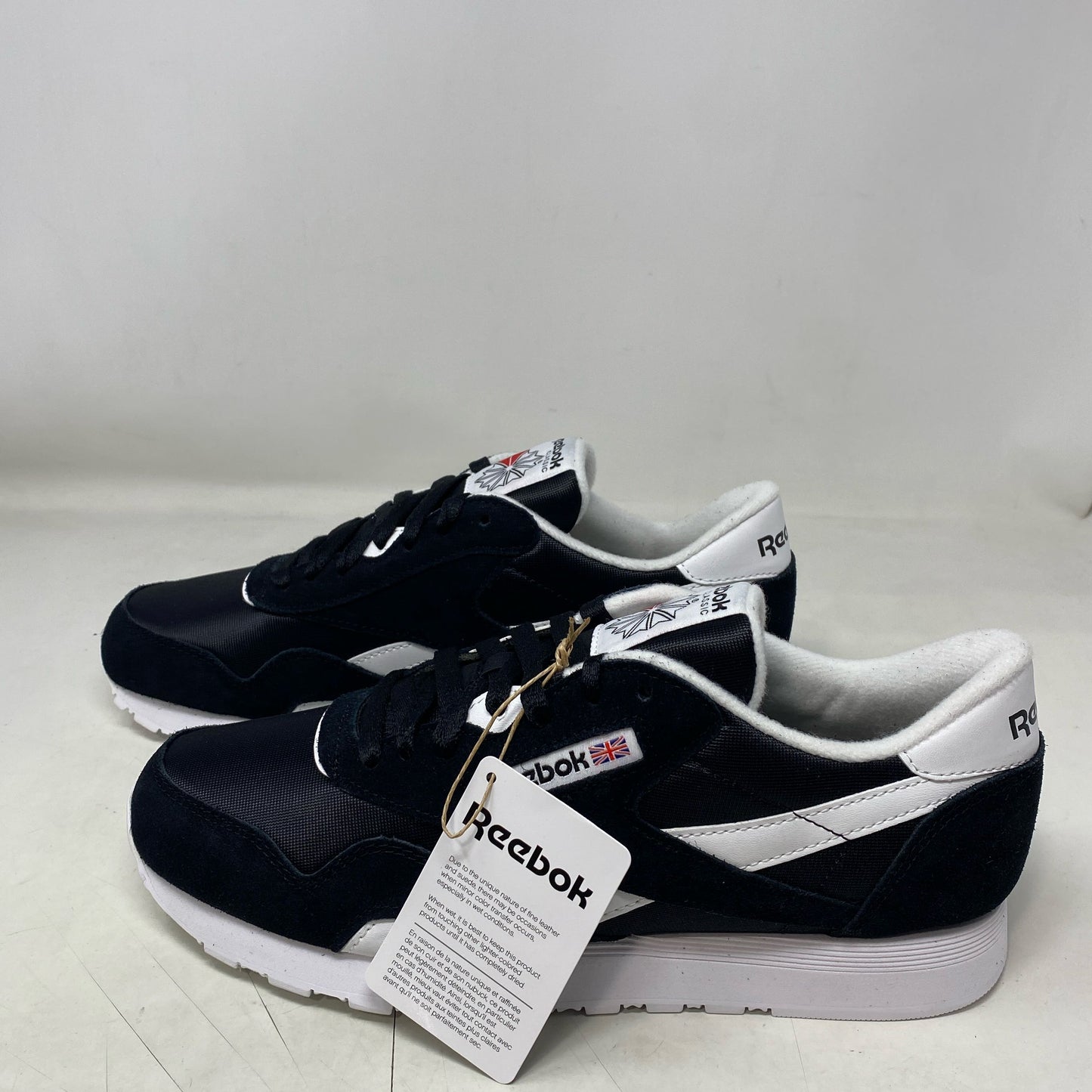 Front-UNT847159KNA