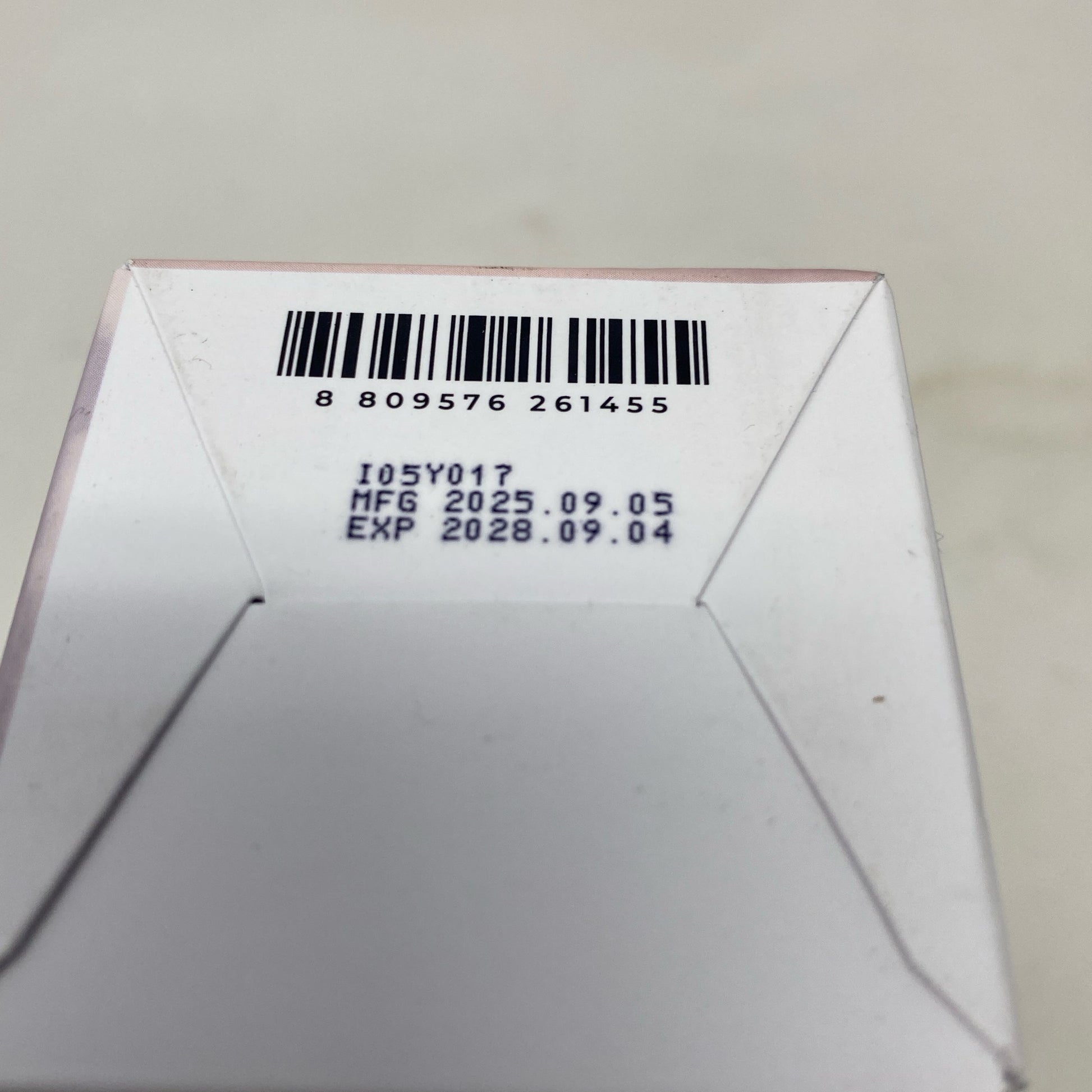 Serial #/Tag-UNT589992XR4