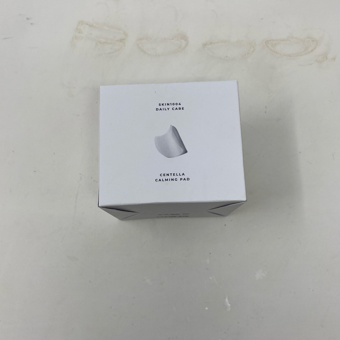 Back-UNT5890813PT