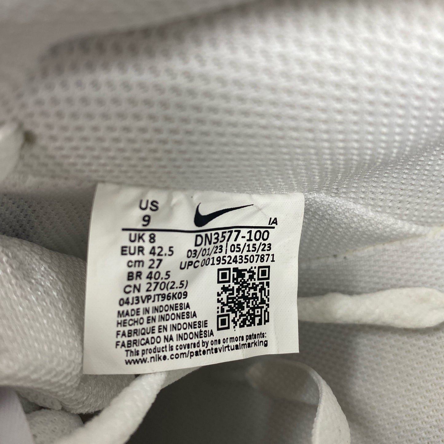 Serial #/Tag-UNT2885828FB