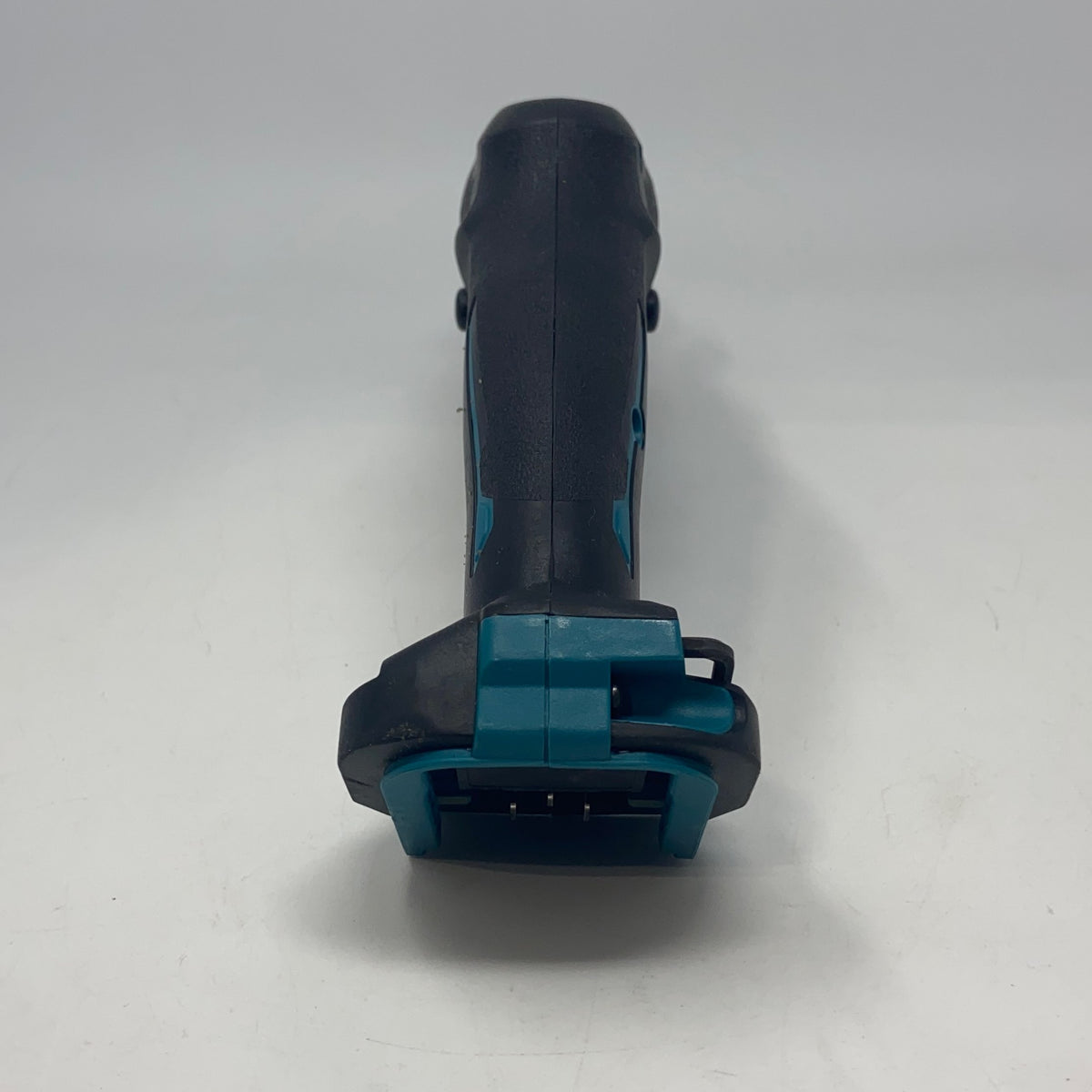 Right-UNT597782XHI