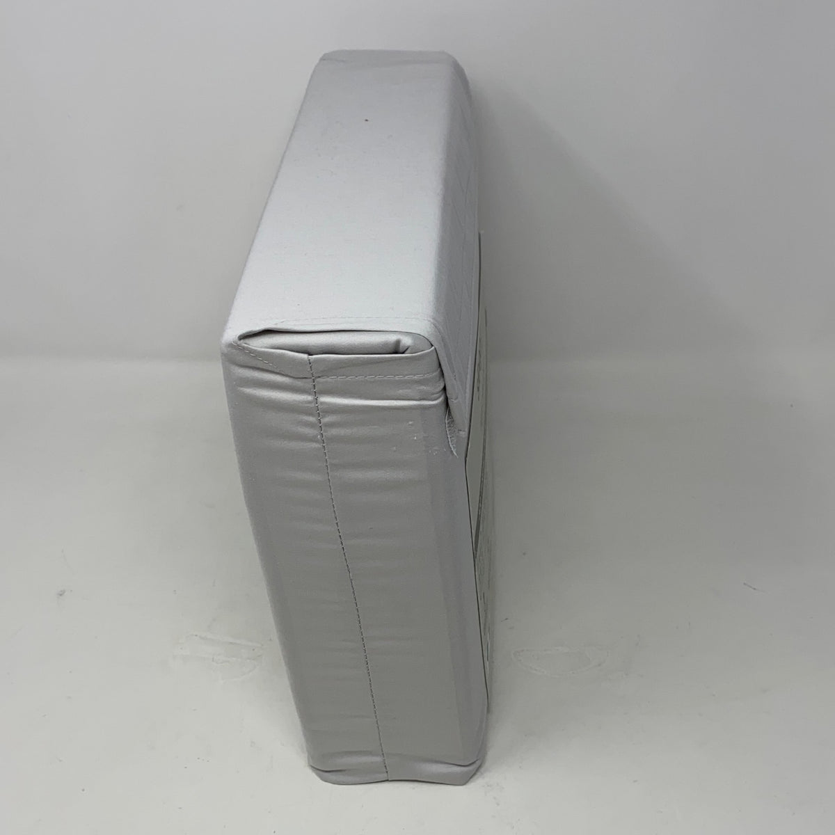 Right-UNT378639V28